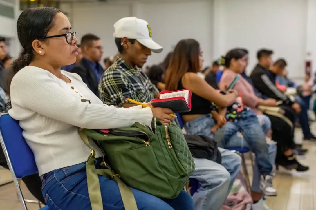 Cómo diseñar conferencias que mantengan la atención de principio a fin